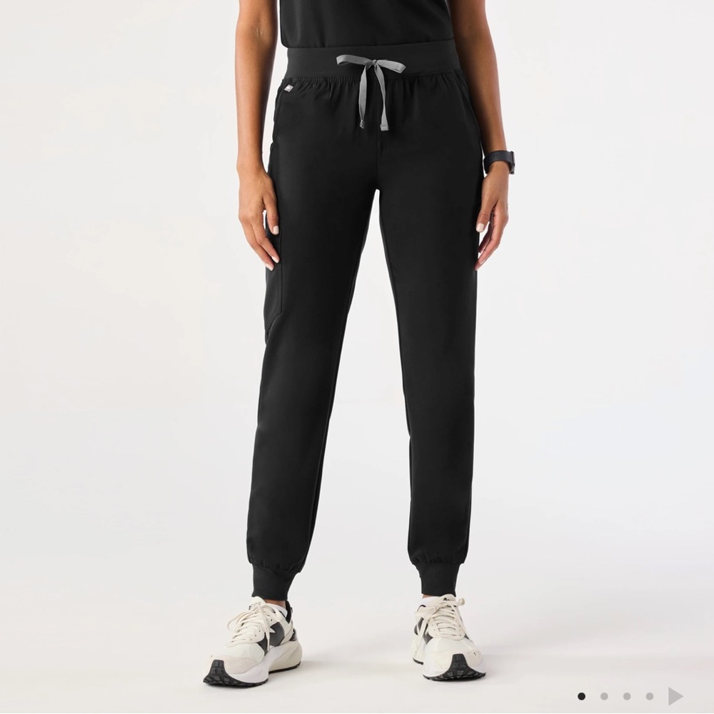 Figs Black Zamora Jogger Pants with Gray Accents
